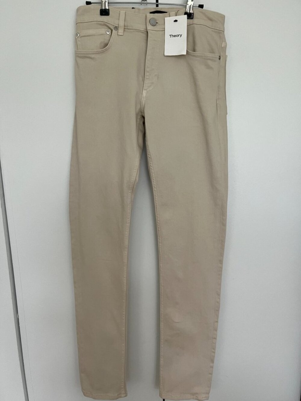 $195 Theory Mens Slim Demin Jeans 28 in 'Sand' light beige NWT - Picture 5 of 16